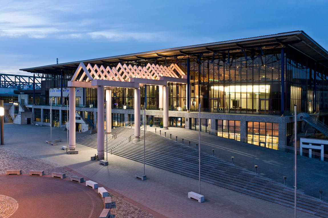 Exhibition & Congress Centers